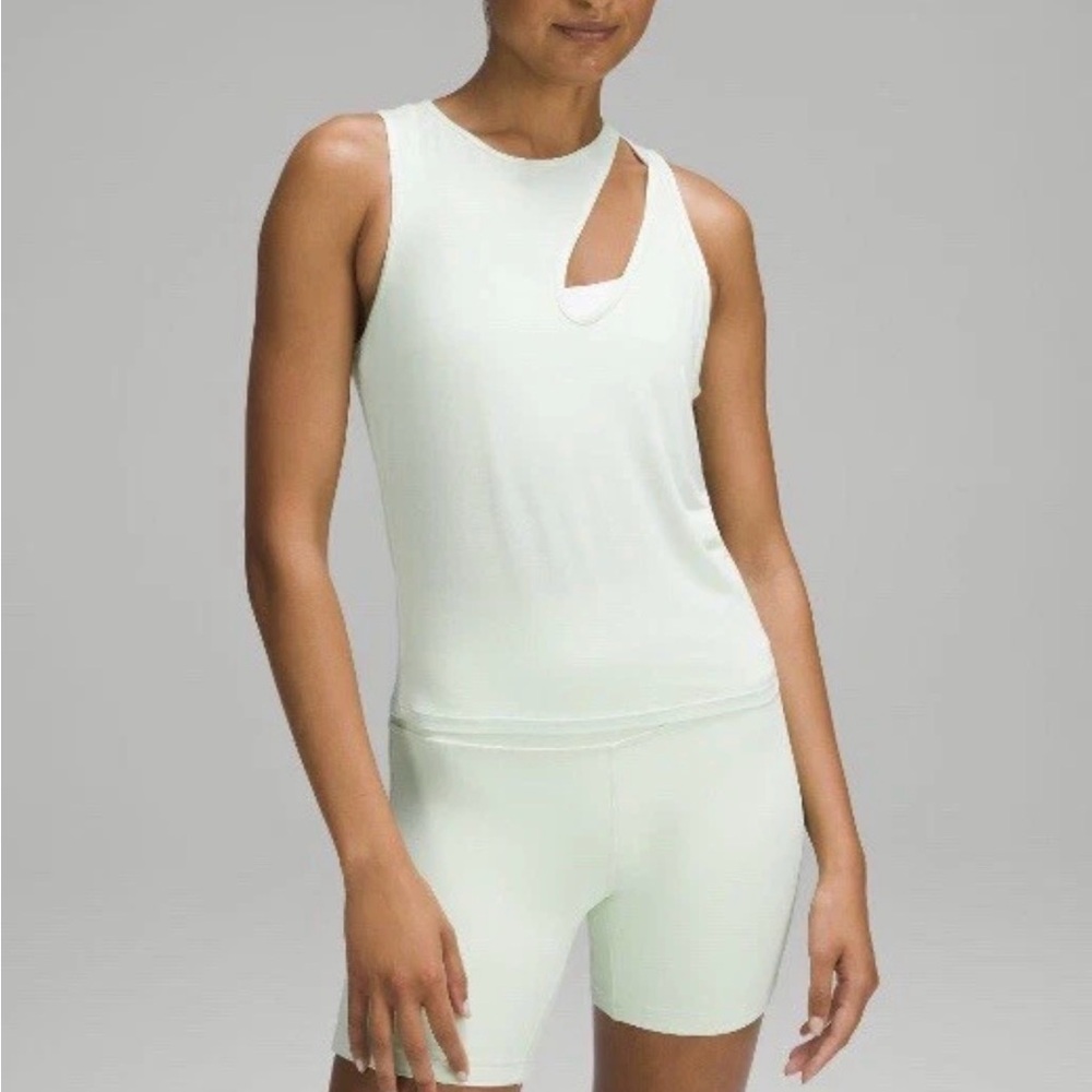 Lululemon green top with shoulder cutouts from the size 8